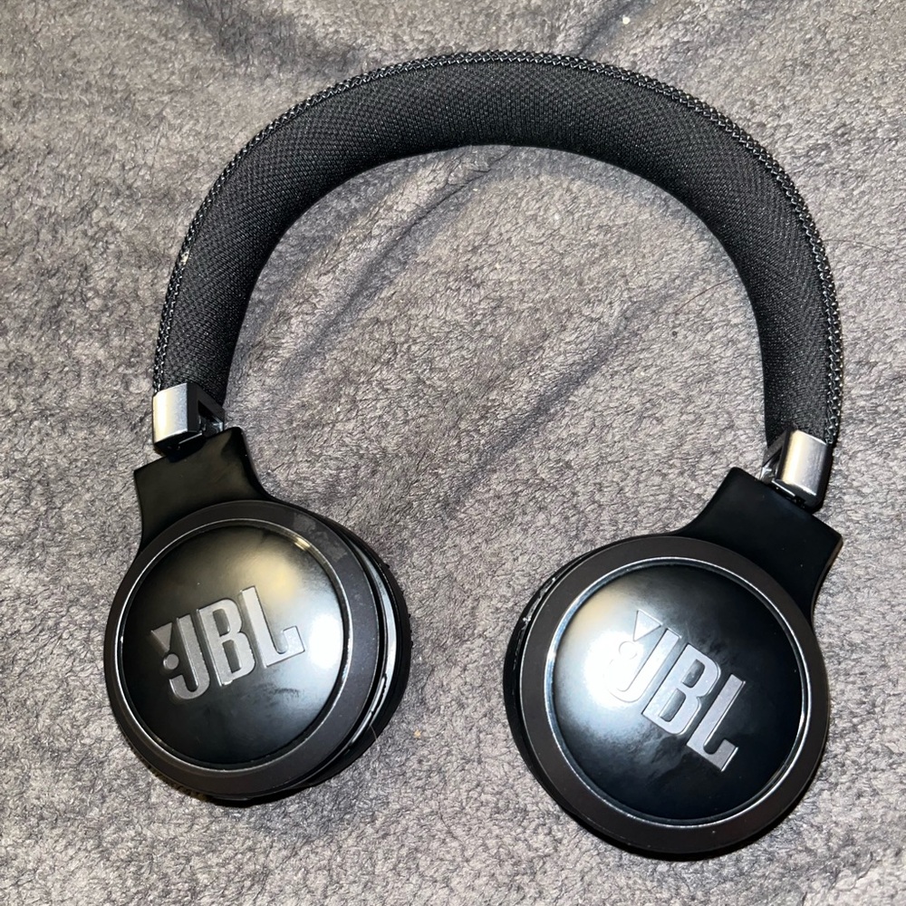 JBL Black On-Ear Headphones